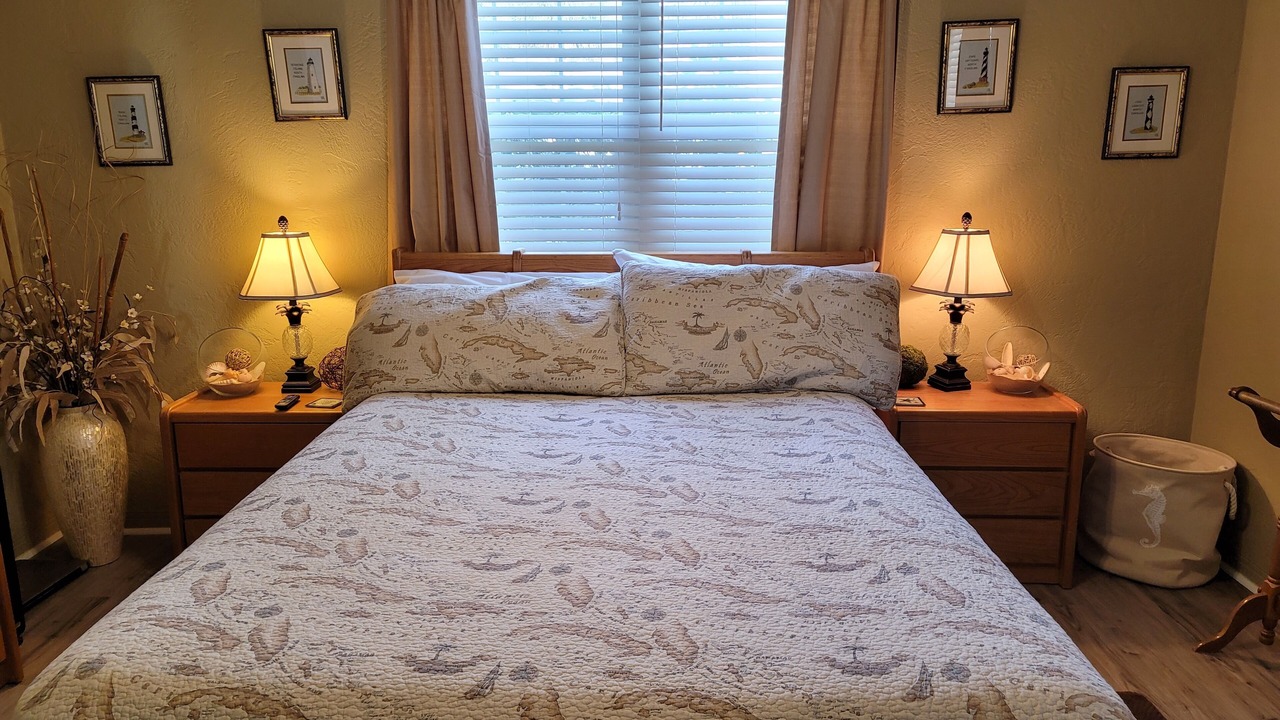 Photo of Bedroom in Ormond Ocean Gard