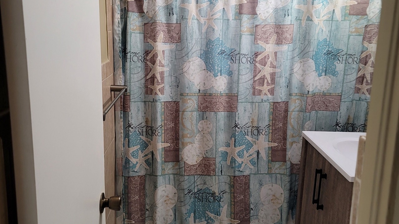 Photo of Bathroom in Ormond Ocean Gard