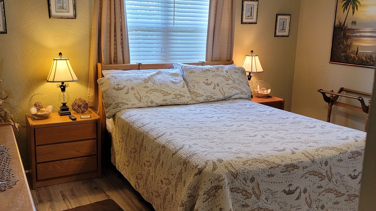 Photo of Bedroom in Ormond Ocean Gard