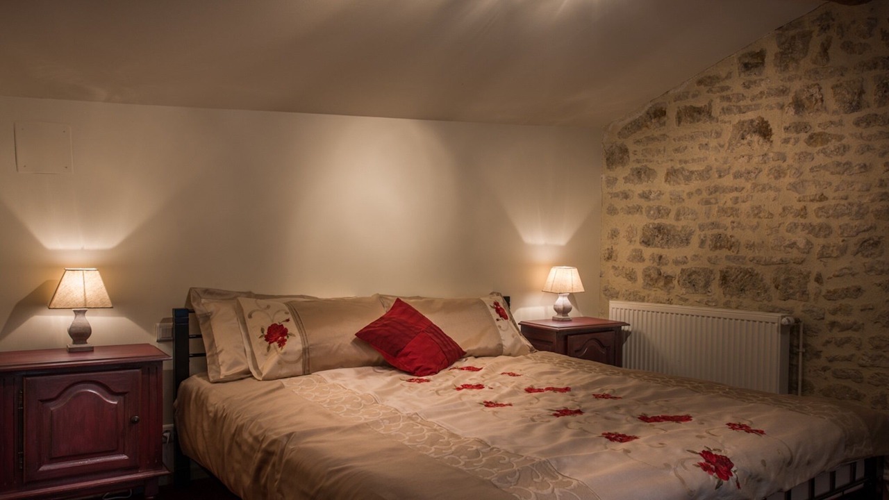 Photo of Bathroom in Saint-Hilaire-des-Loges