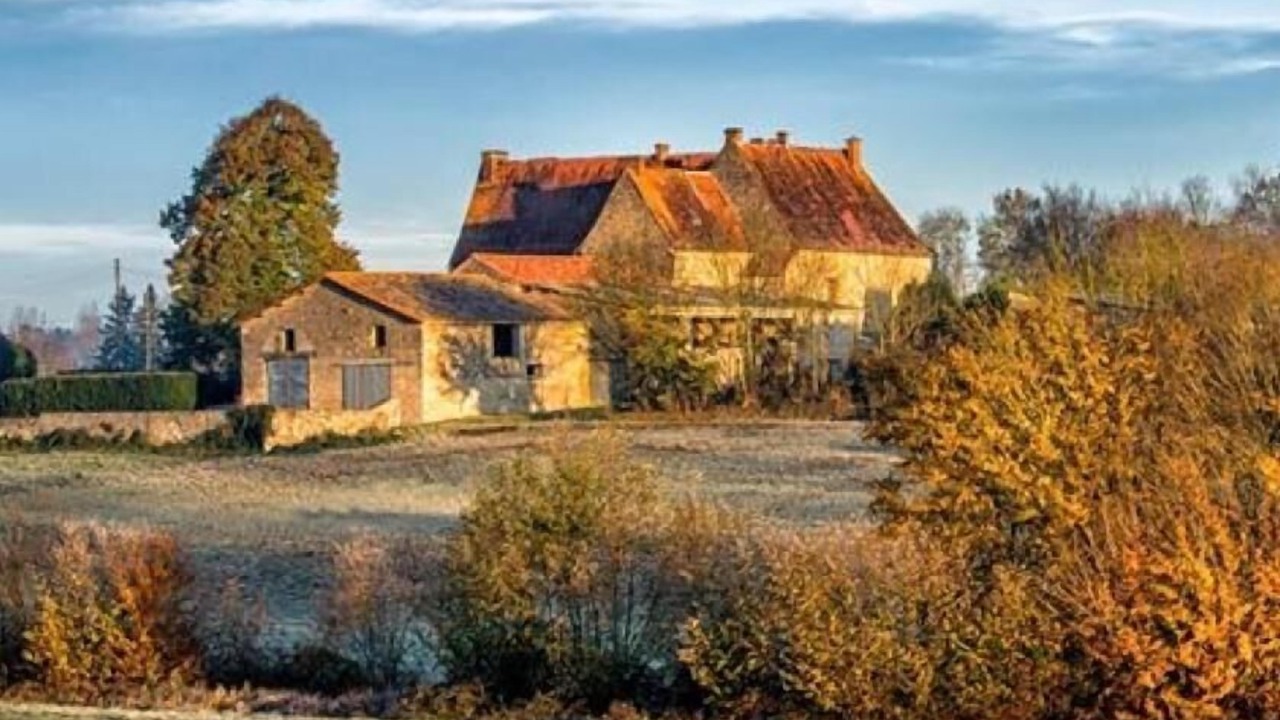 Photo of Others in Saint-Hilaire-des-Loges
