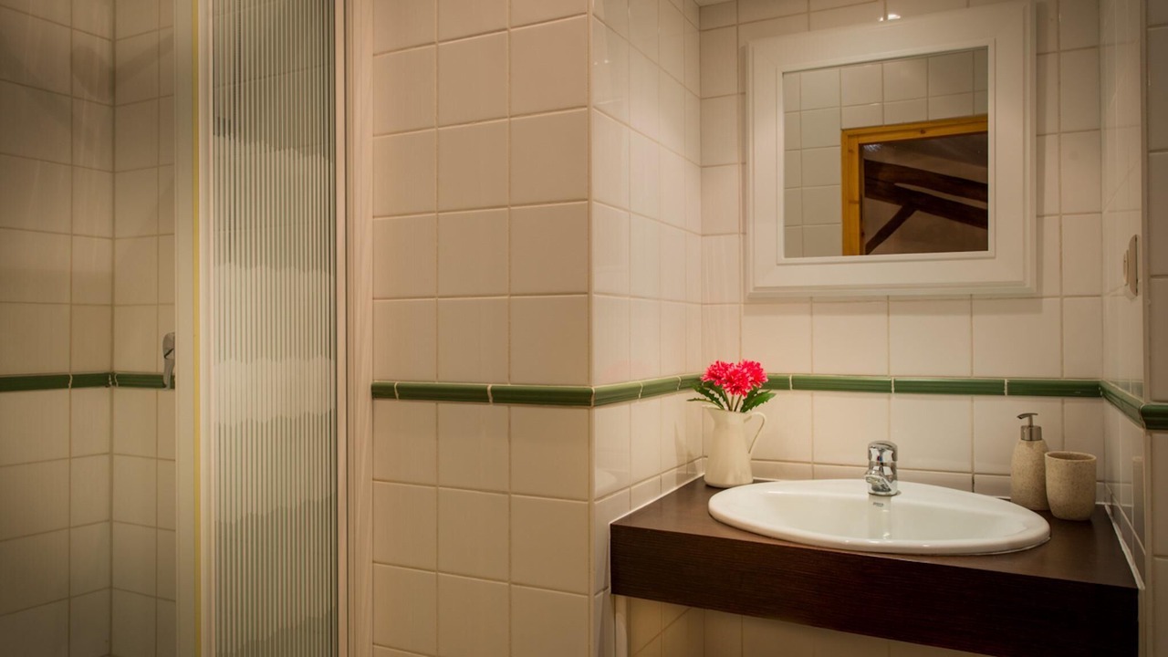 Photo of Bathroom in Saint-Hilaire-des-Loges