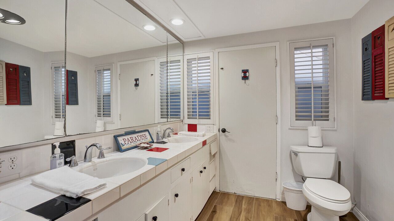 Photo of Bathroom in Capistrano Beach