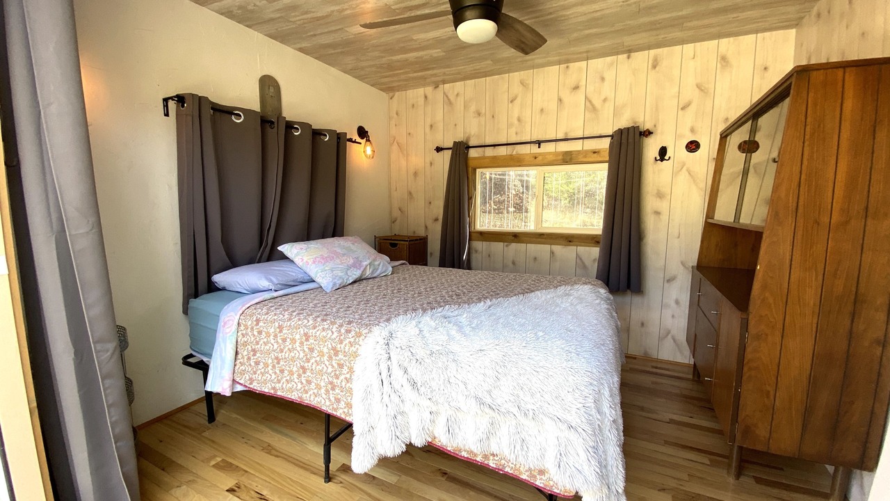 Photo of Bedroom in Cedaredge