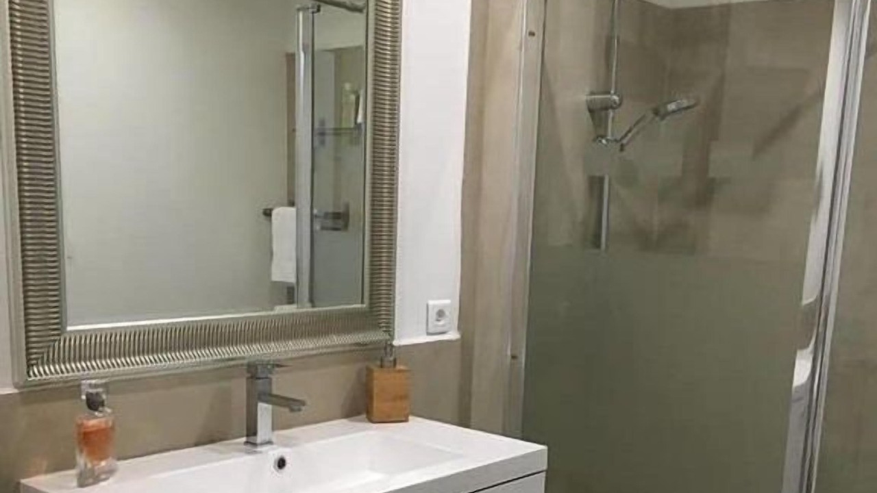 Photo of Bathroom in Carcassonne