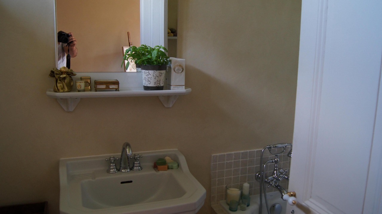 Photo of Bathroom in Villeneuve-les-Avignon