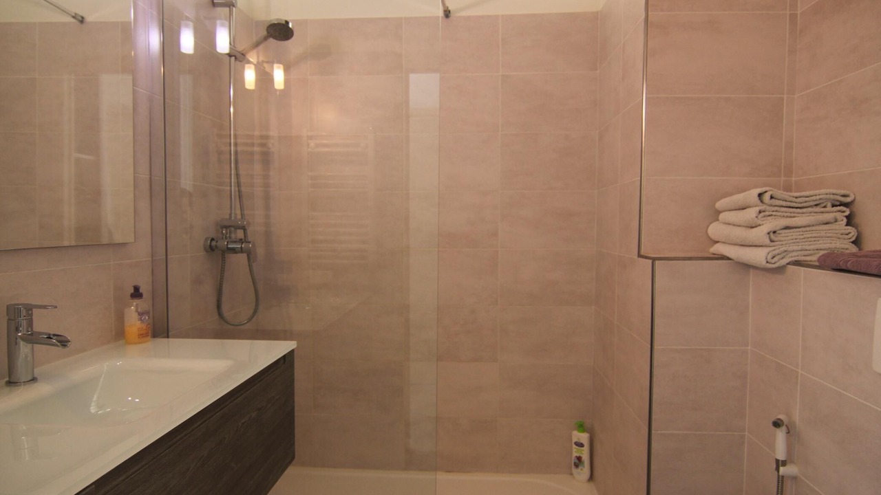 Photo of Bathroom in Saint-Laurent-du-Var