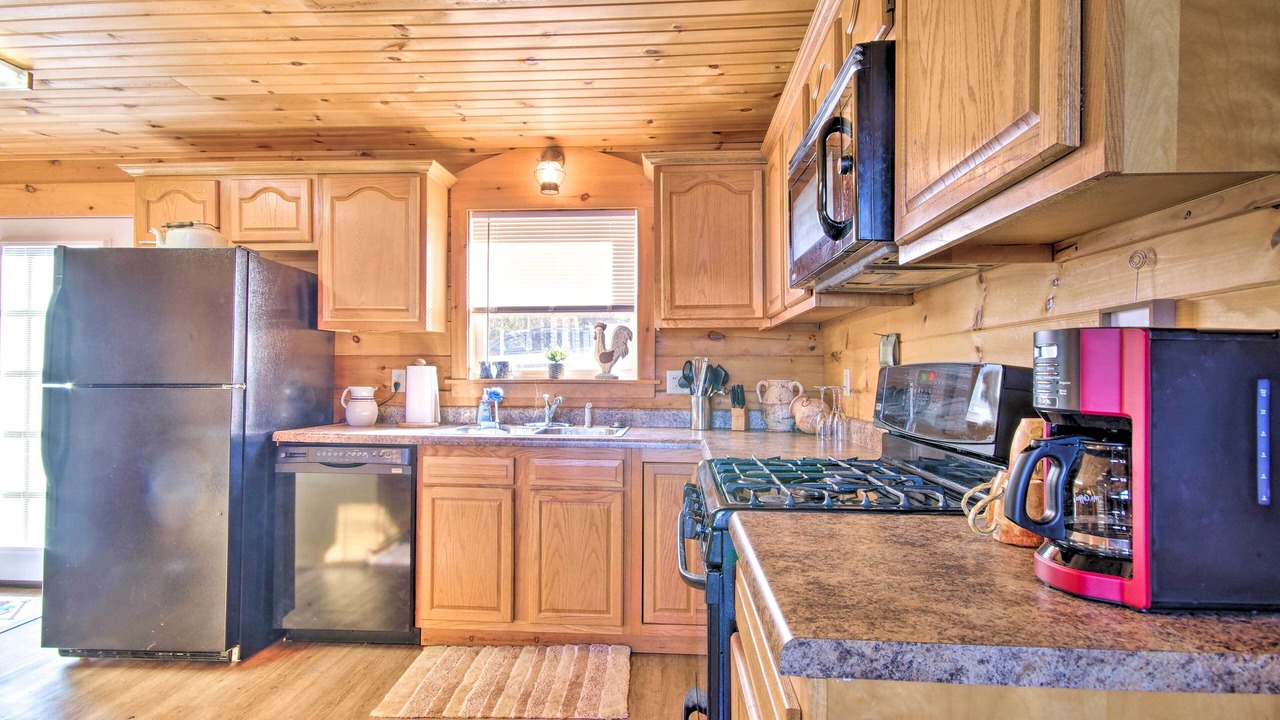 Photo of Others in Elizabeth