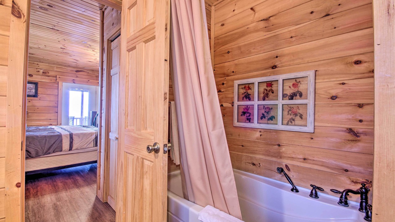 Photo of Bathroom in Elizabeth