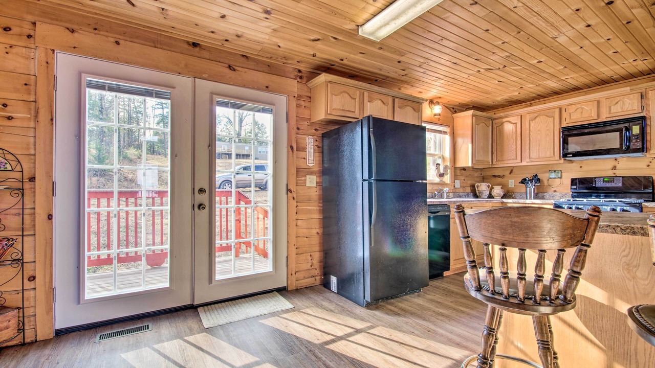 Photo of Others in Elizabeth