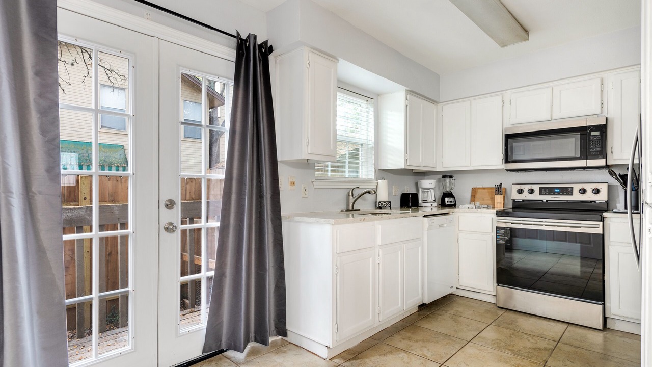 Photo of Kitchen in Sonesta West