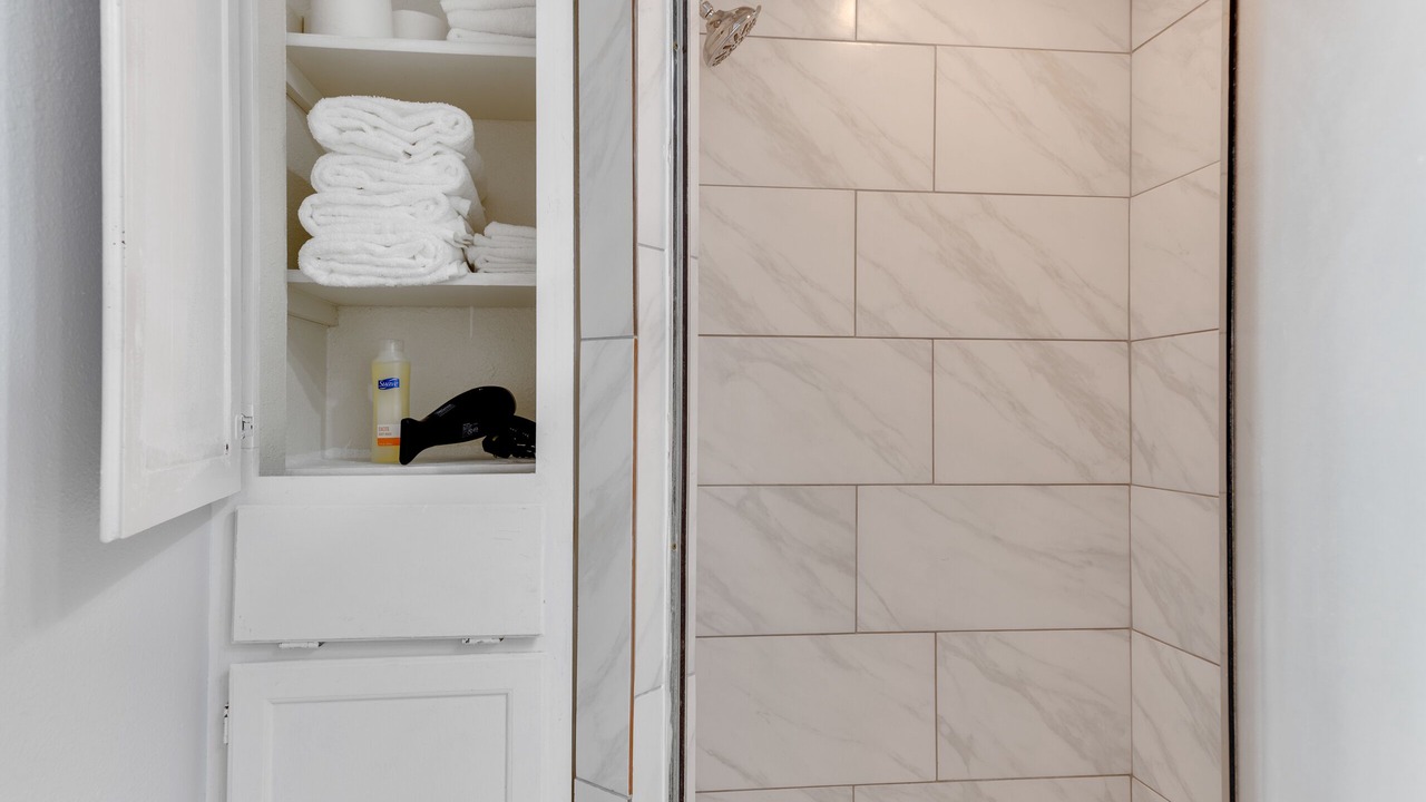 Photo of Bathroom in Sonesta West