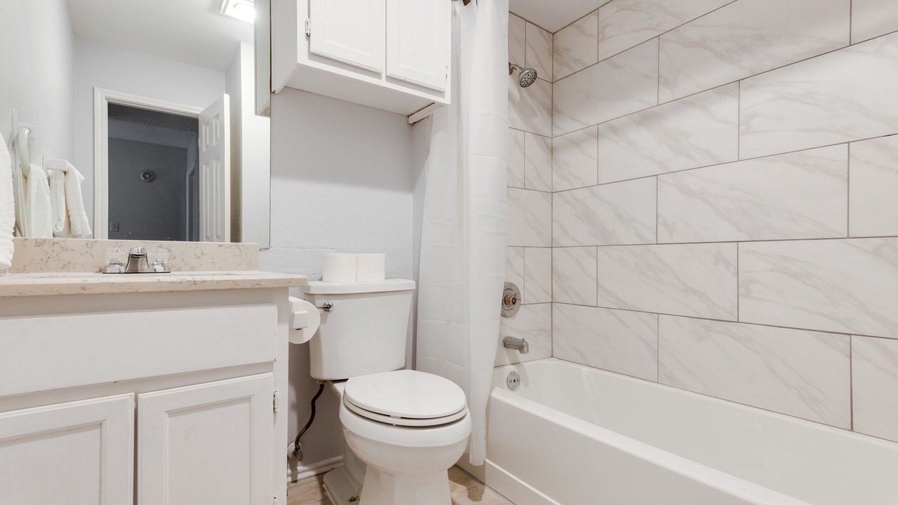 Photo of Bathroom in Sonesta West