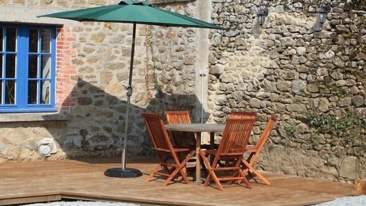 Photo of Outdoor in Saint-Coulomb