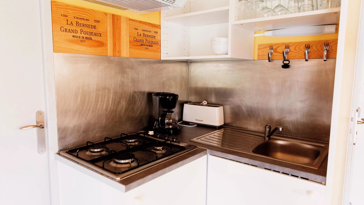 Photo of Kitchen in Saint-Laurent-de-Medoc