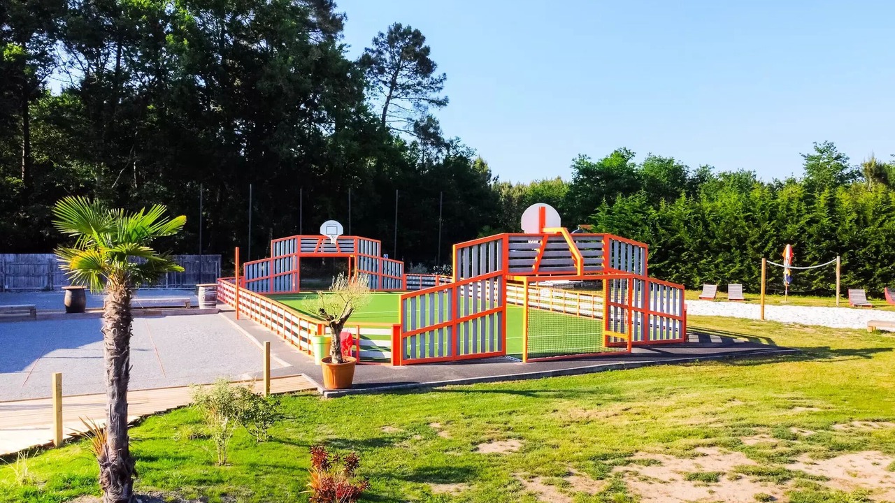 Photo of Others in Saint-Laurent-de-Medoc