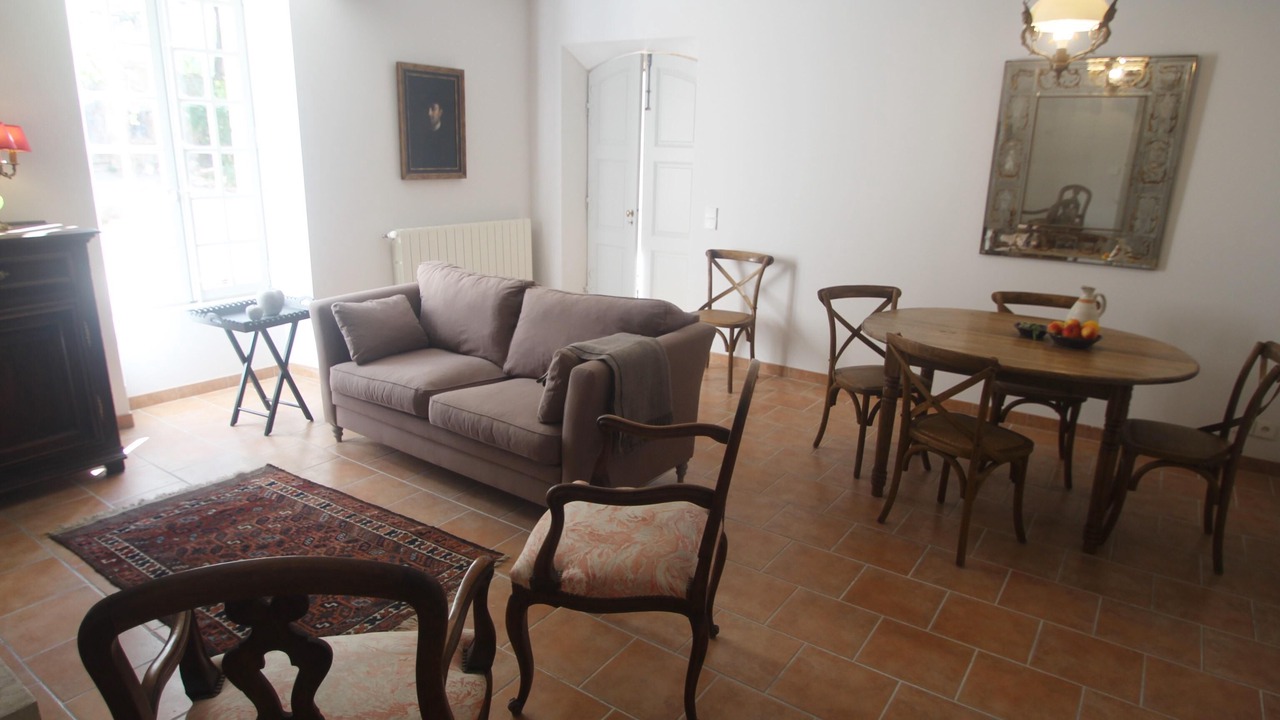 Photo of Livingroom in Oppede