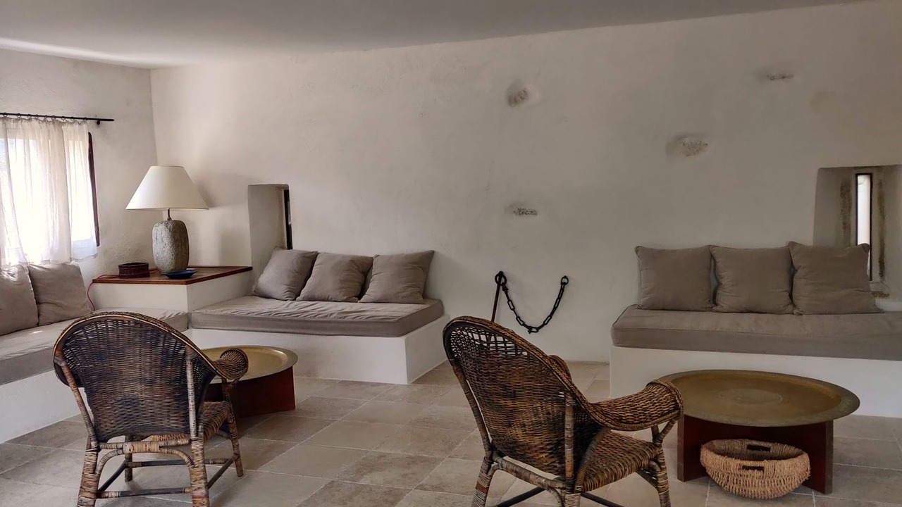 Photo of Livingroom in Oppede