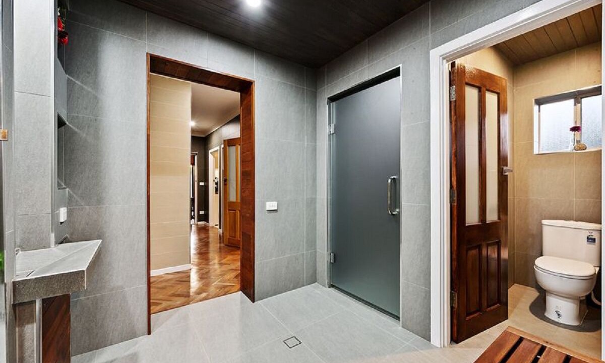 Photo of Bathroom in Clearview