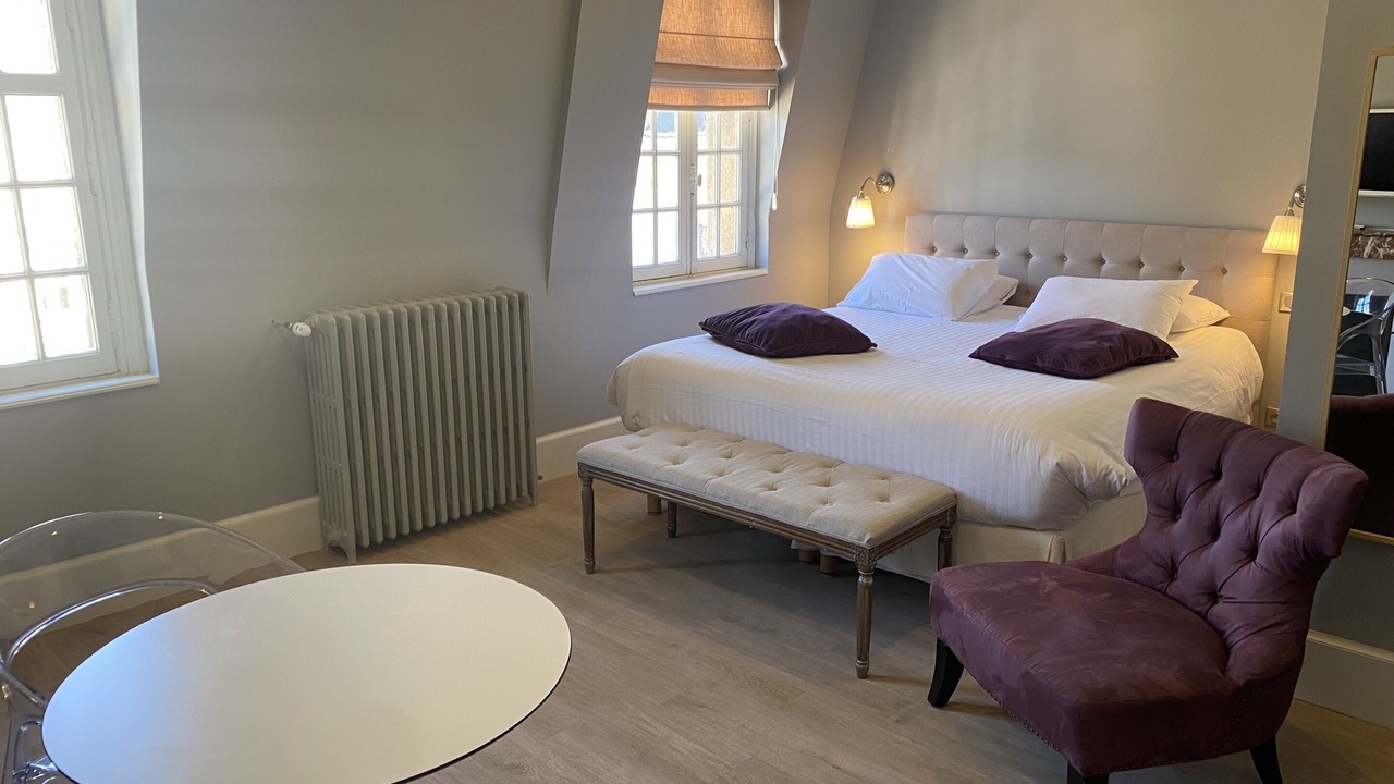 Photo of Bedroom in Limoges