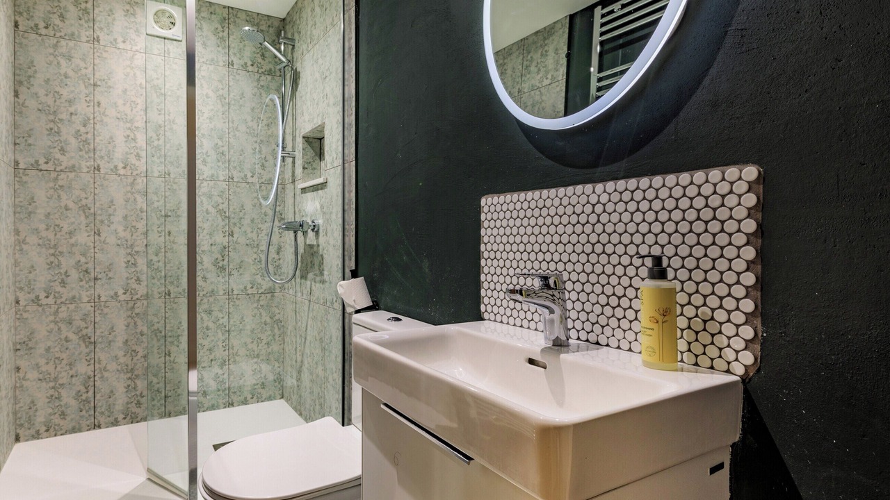 Photo of Bedroom in Burton Bradstock