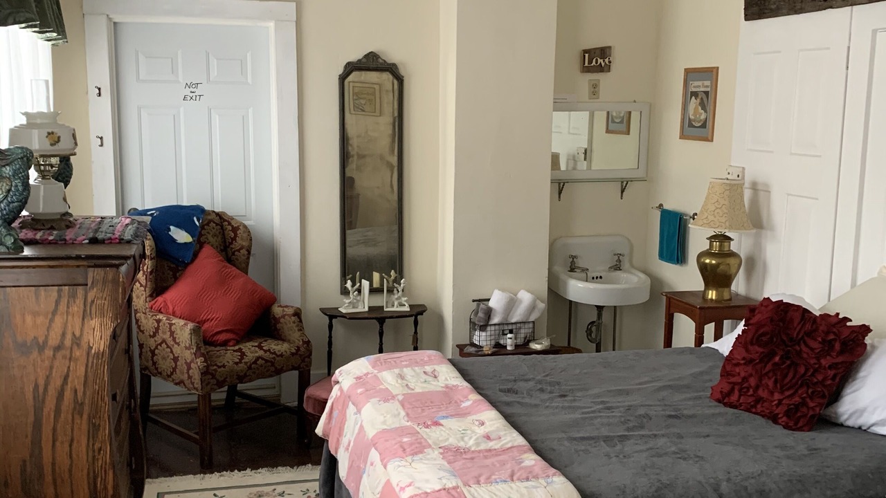 Photo of Bedroom in Galena