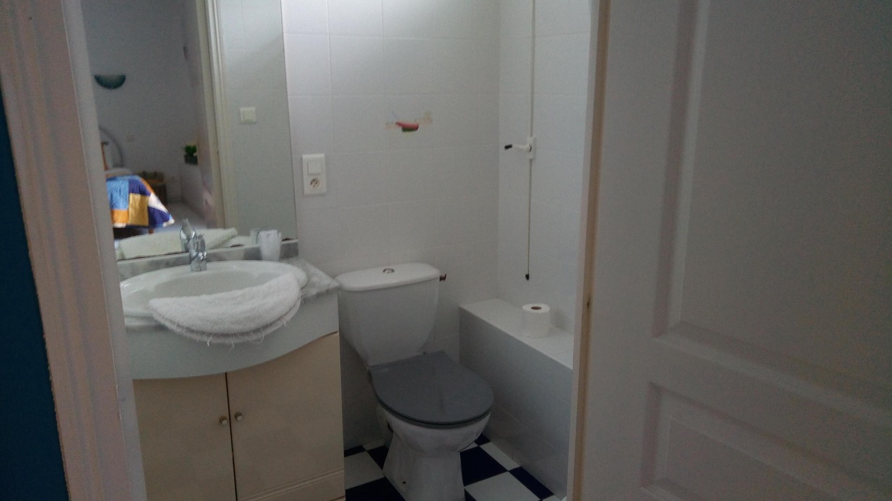 Photo of Bathroom in Pontorson