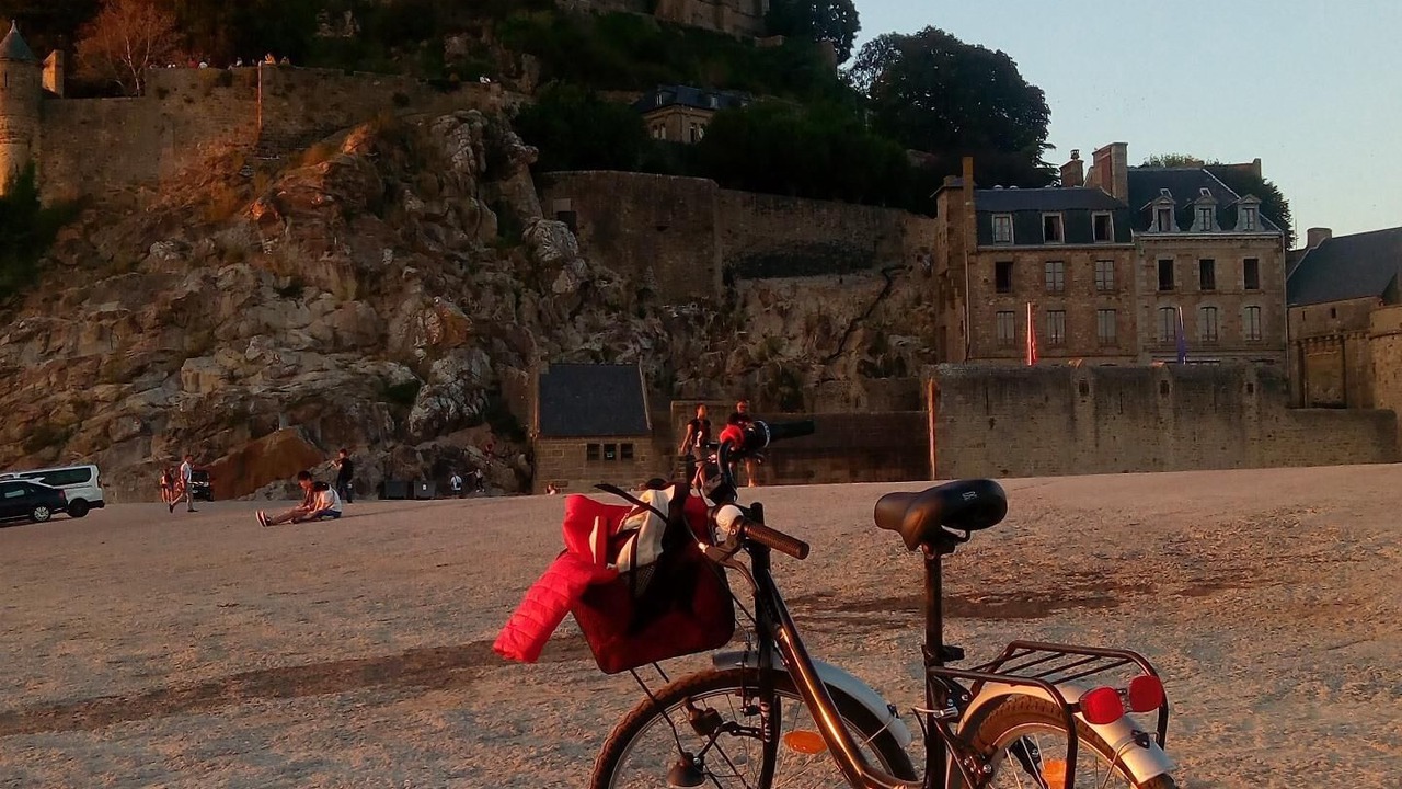 Photo of Others in Pontorson