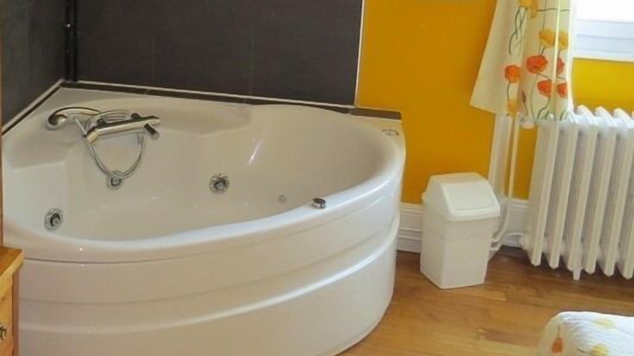 Photo of Bathroom in Vitry-le-Francois