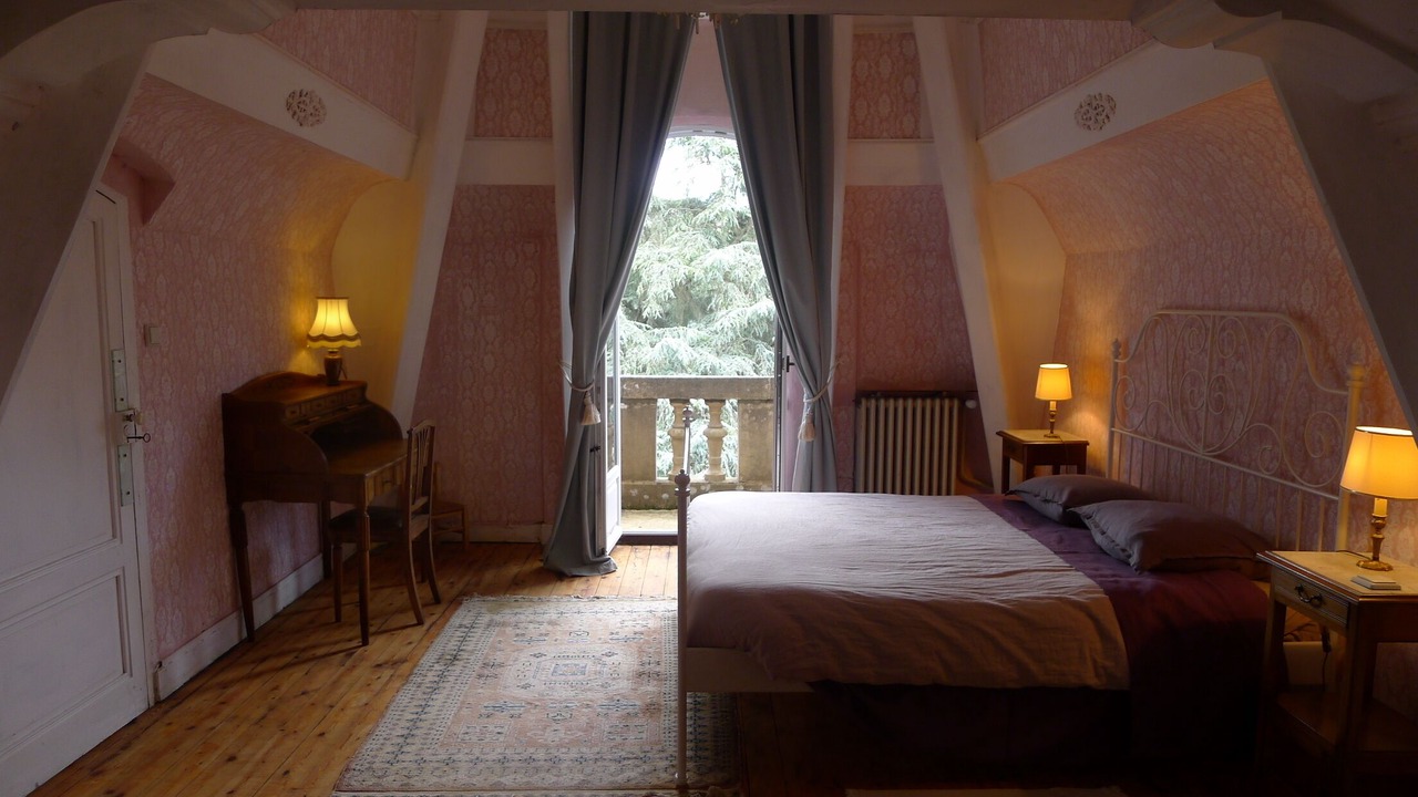 Photo of Bedroom in Tarare