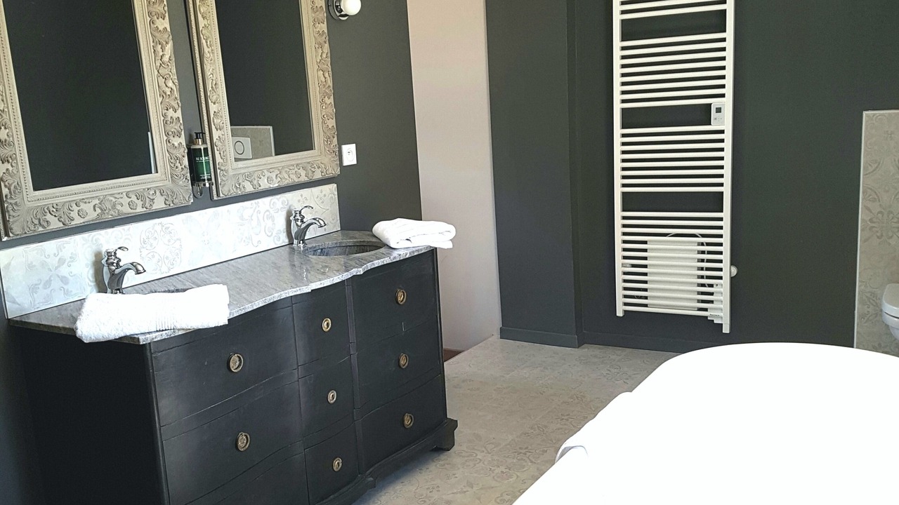 Photo of Bathroom in Sainte-Honorine-de-Ducy