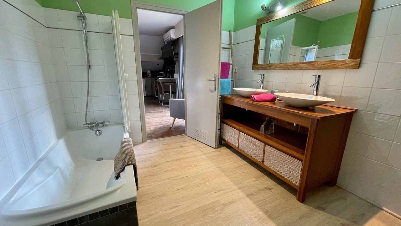 Photo of Bathroom in Brison-Saint-Innocent