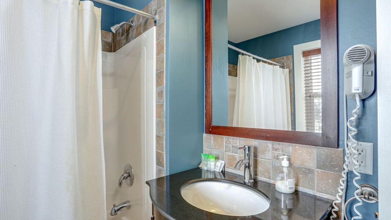 Photo of Bathroom in The Blue Mountains