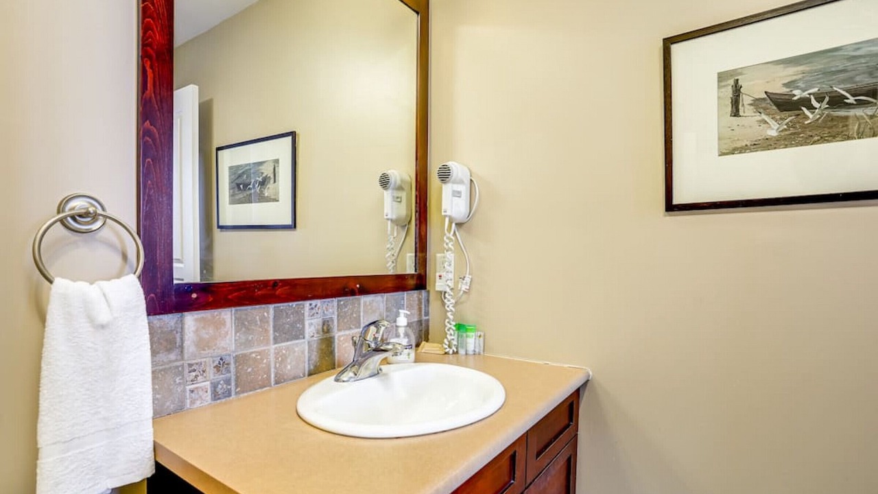 Photo of Bathroom in The Blue Mountains