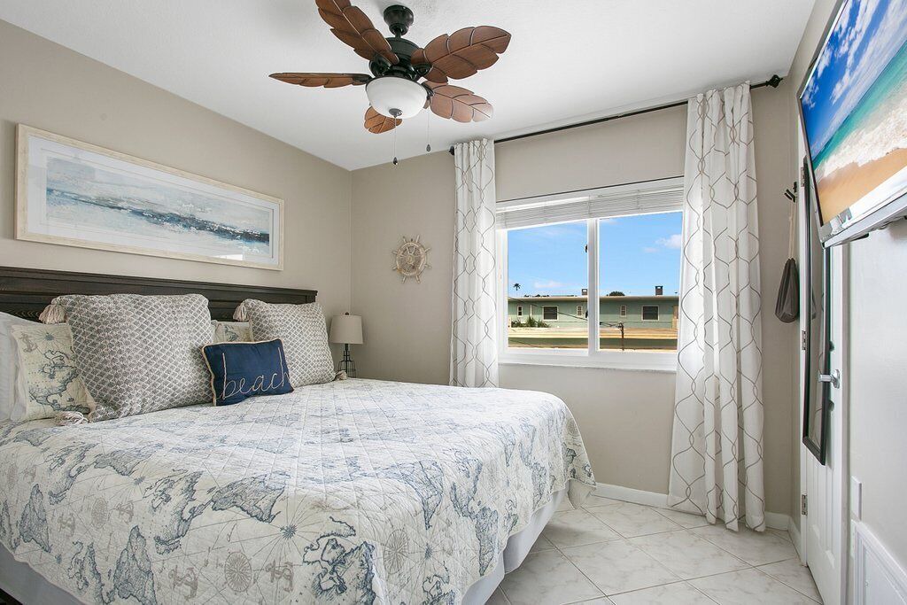Photo of Bedroom in Bay Esplanade