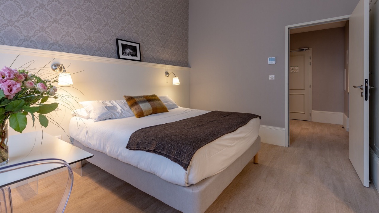 Photo of Bedroom in Limoges