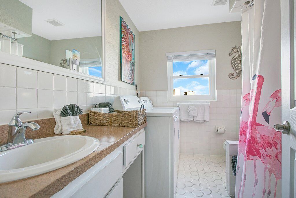 Photo of Bathroom in Bay Esplanade