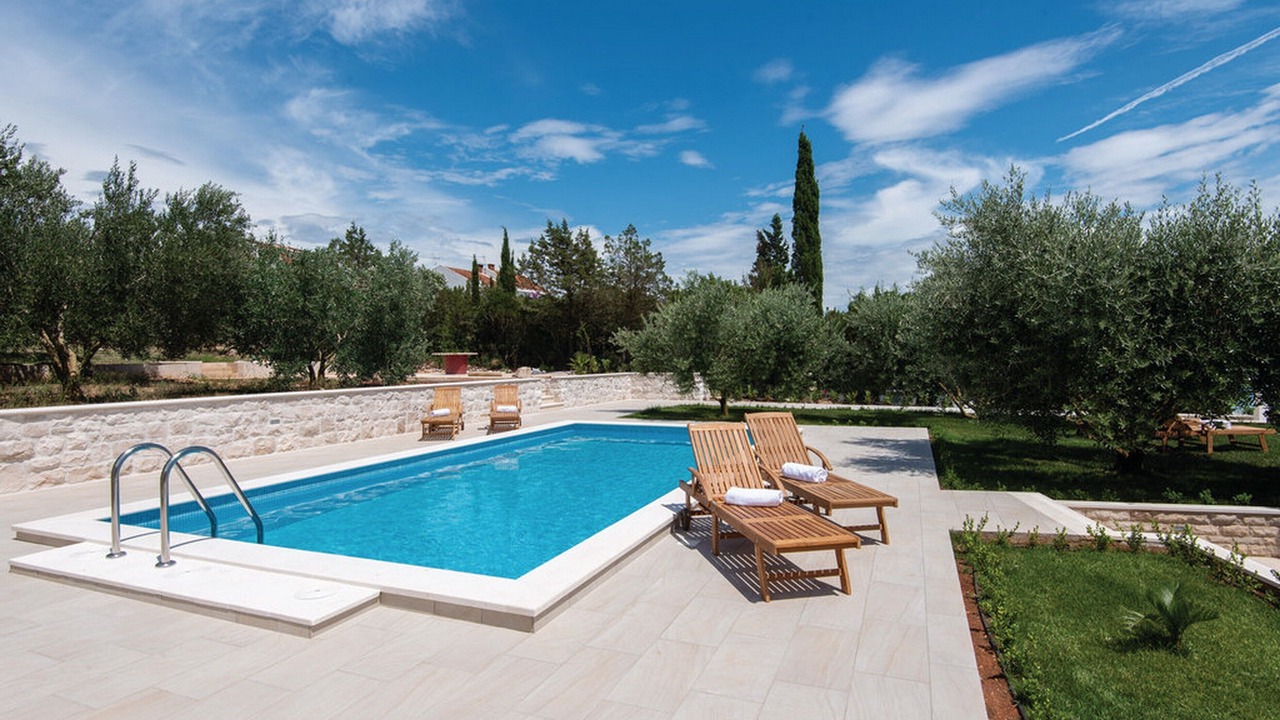 Photo of Outdoor in Loviste