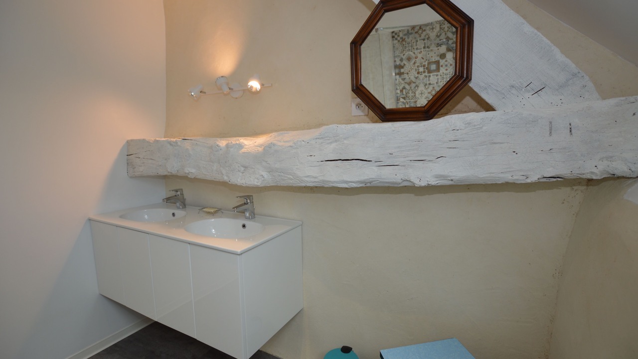 Photo of Bathroom in Servon-sur-Vilaine