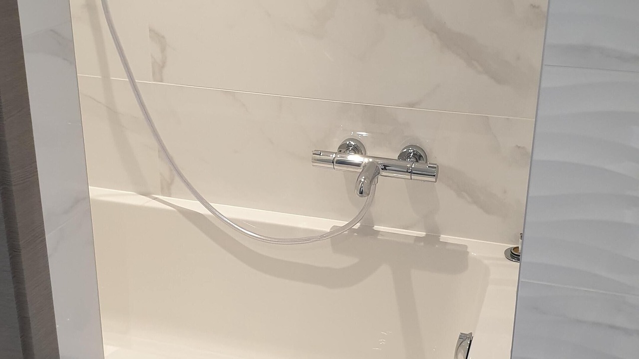 Photo of Bathroom in Cessenaz
