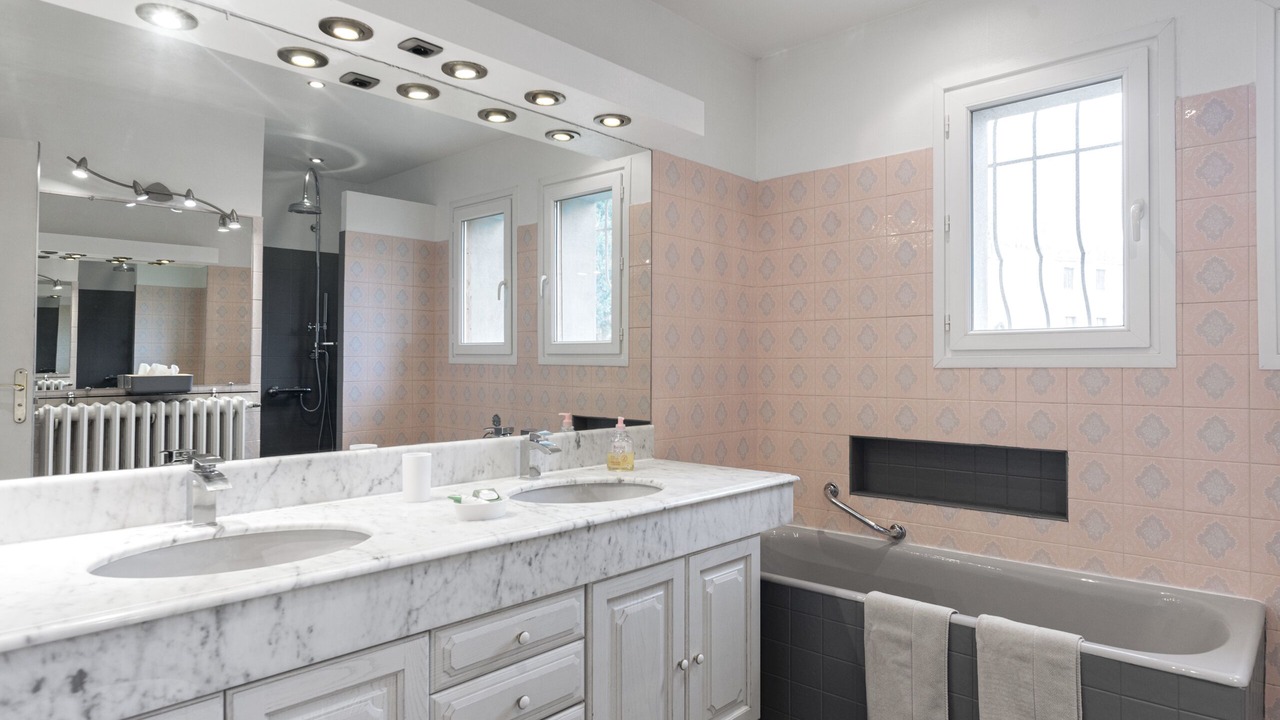Photo of Bathroom in Carcassonne