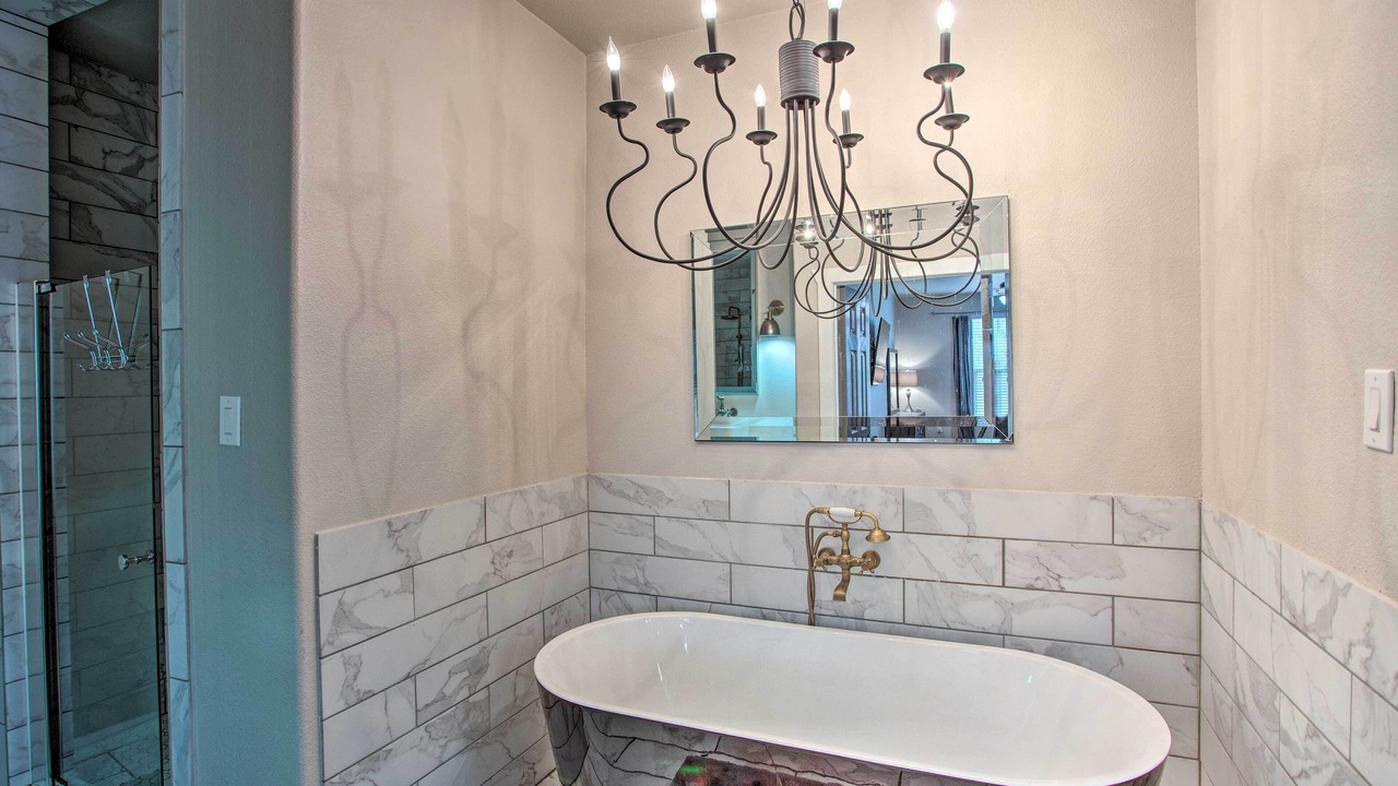 Photo of Bathroom in Quinlan