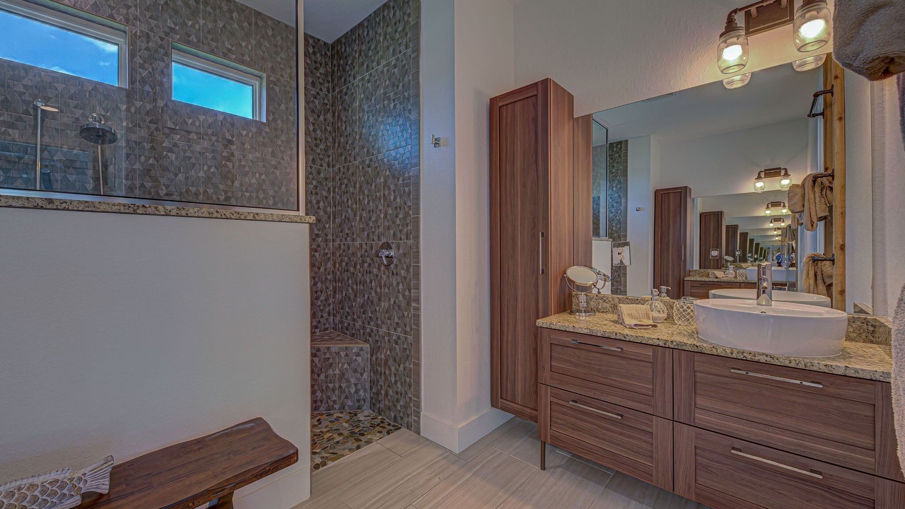 Photo of Bathroom in Broadmoor