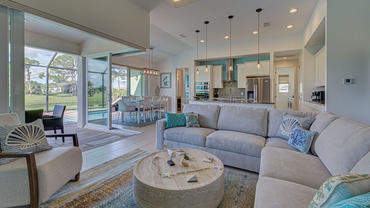 Photo of Livingroom in Broadmoor