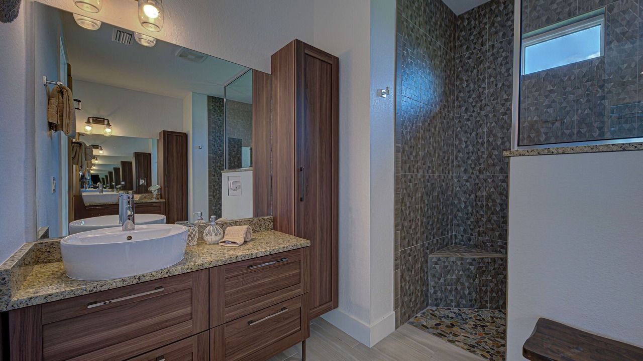 Photo of Bathroom in Broadmoor