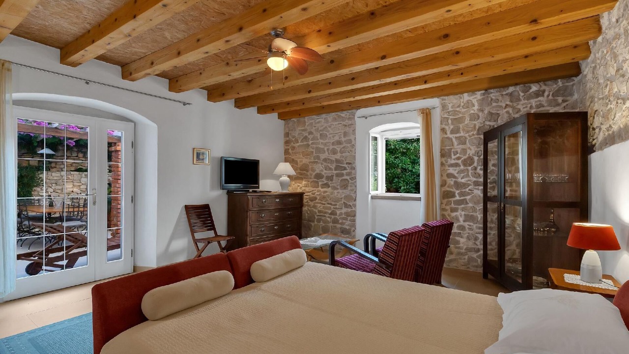 Photo of Bedroom in Sutivan
