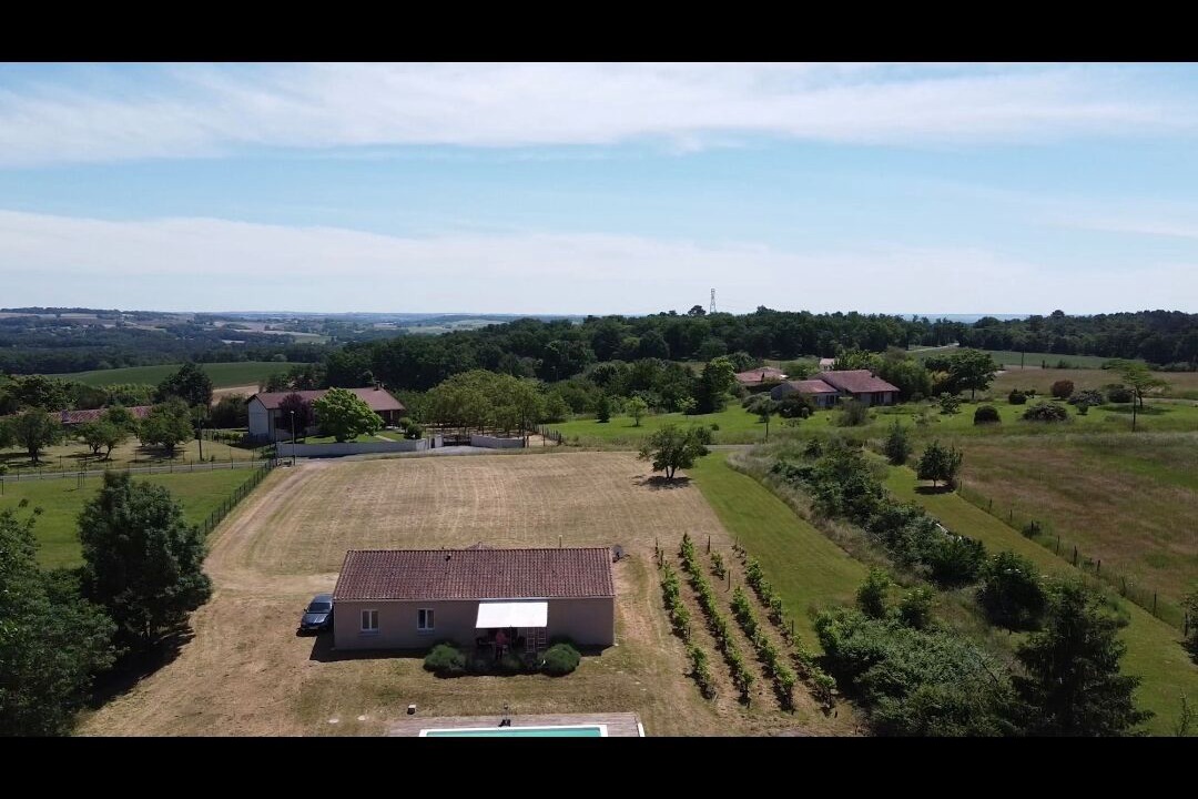 Photo of Outdoor in Bors de Montmoreau