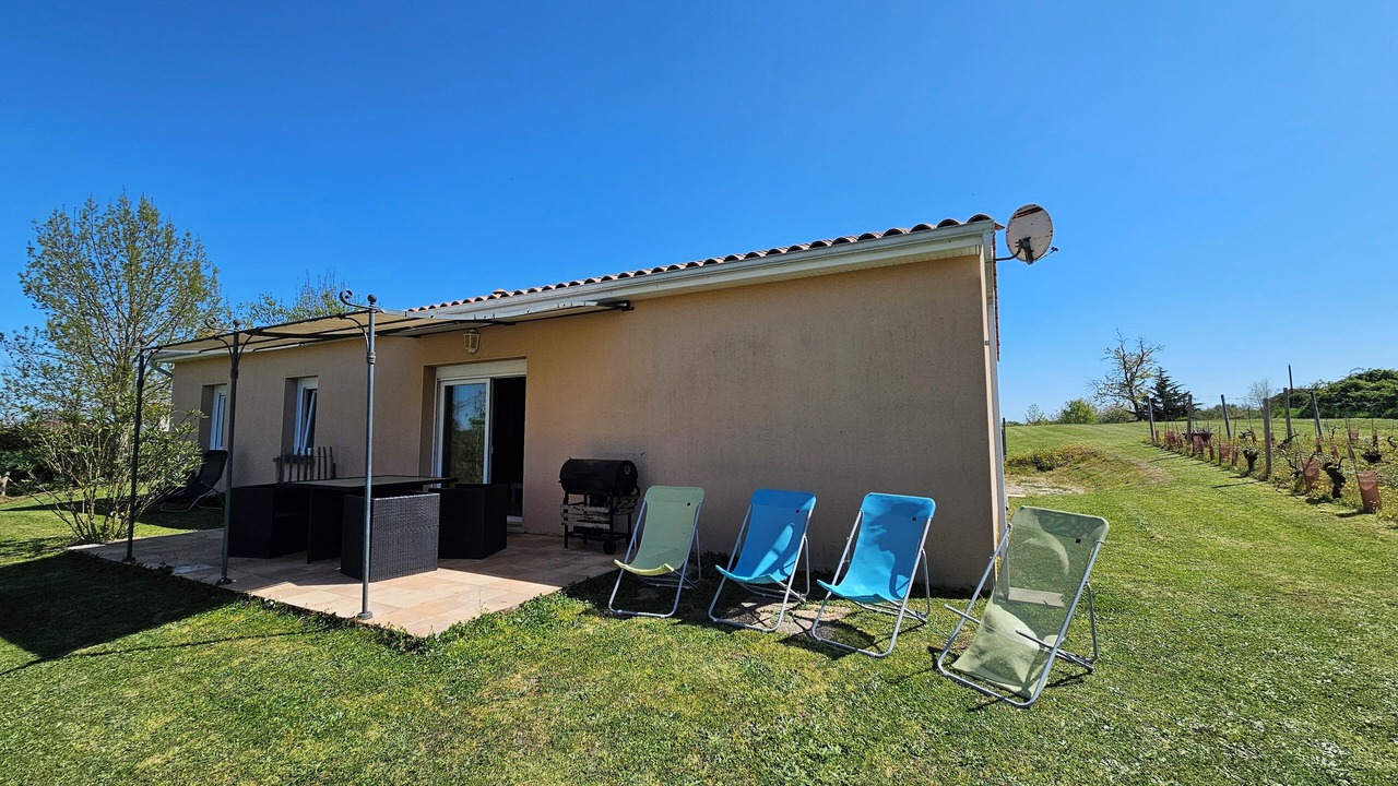 Photo of Outdoor in Bors de Montmoreau