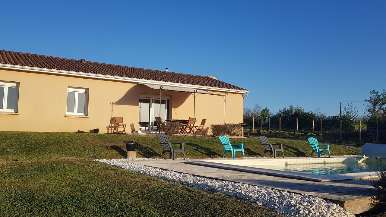 Photo of Patio Balcony in Bors de Montmoreau