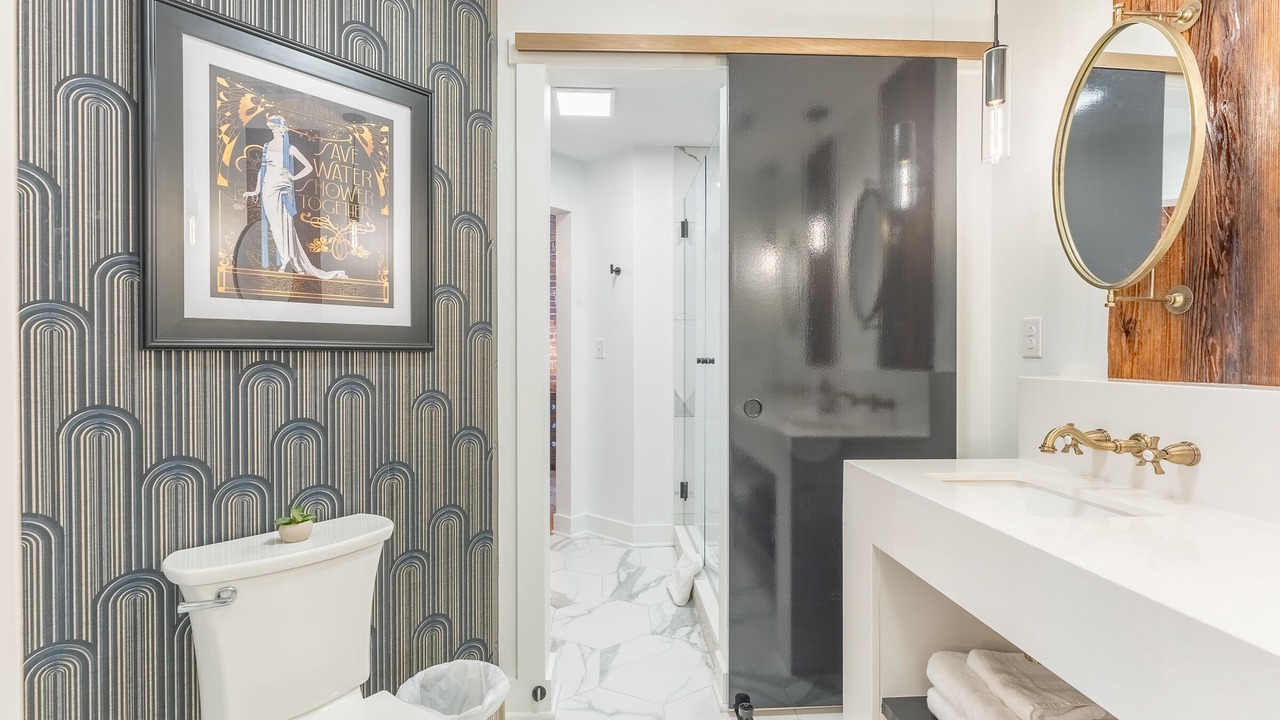 Photo of Bathroom in Downtown Nashville